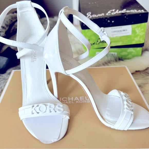 ❤️Micheal Kors new summer white leather sandals  size 5.5 ❤️.New❤️Goldie’s 🦋 - Picture 3 of 11
